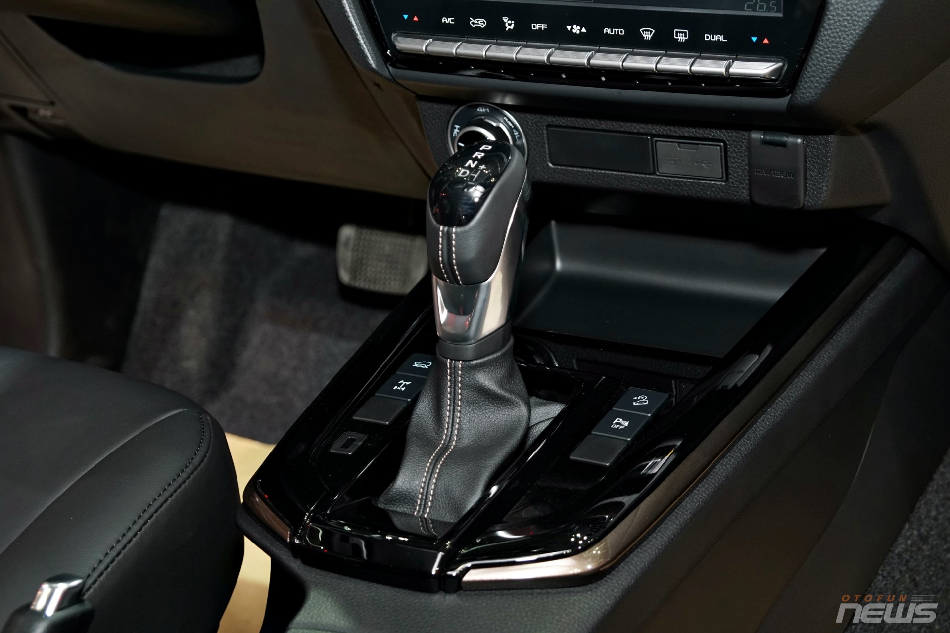 Isuzu D-Max 2024 ra mắt, sử dụng động cơ cũ và chưa có ADAS Isuzu D-Max 2024 ra mắt, sử dụng động cơ cũ và chưa có ADAS