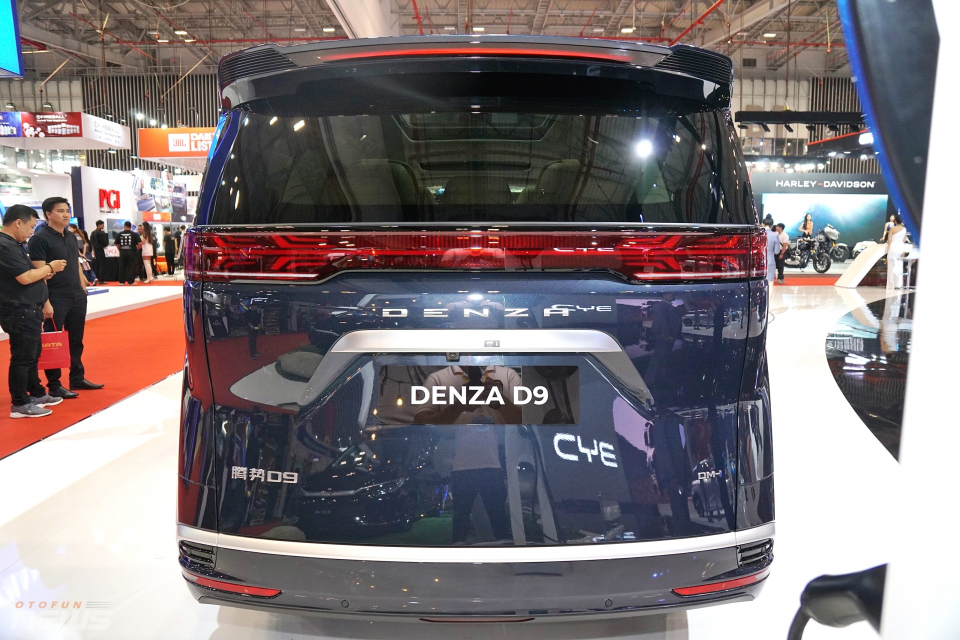 Chi tiết Denza D9, MPV cao cấp đến từ Trung Quốc Chi tiết Denza D9, MPV cao cấp đến từ Trung Quốc