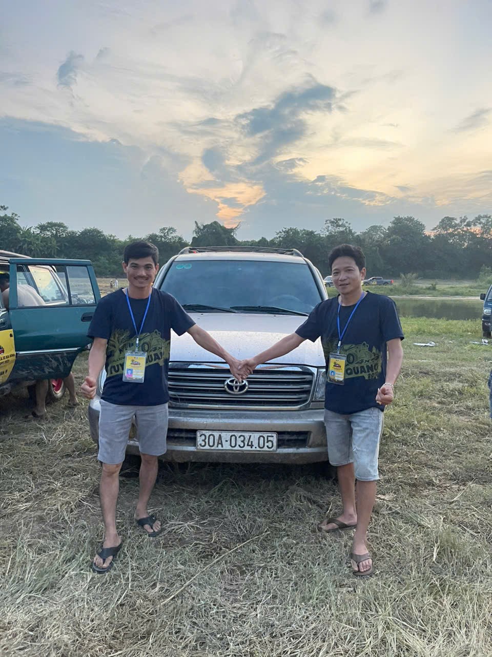 Đội đua tân binh Sơn Tuyên Quang: 'Thích từ lâu nhưng giờ mới có dịp tham gia PVOIL VOC 2024' Đội đua tân binh Sơn Tuyên Quang: 'Thích từ lâu nhưng giờ mới có dịp tham gia PVOIL VOC 2024'