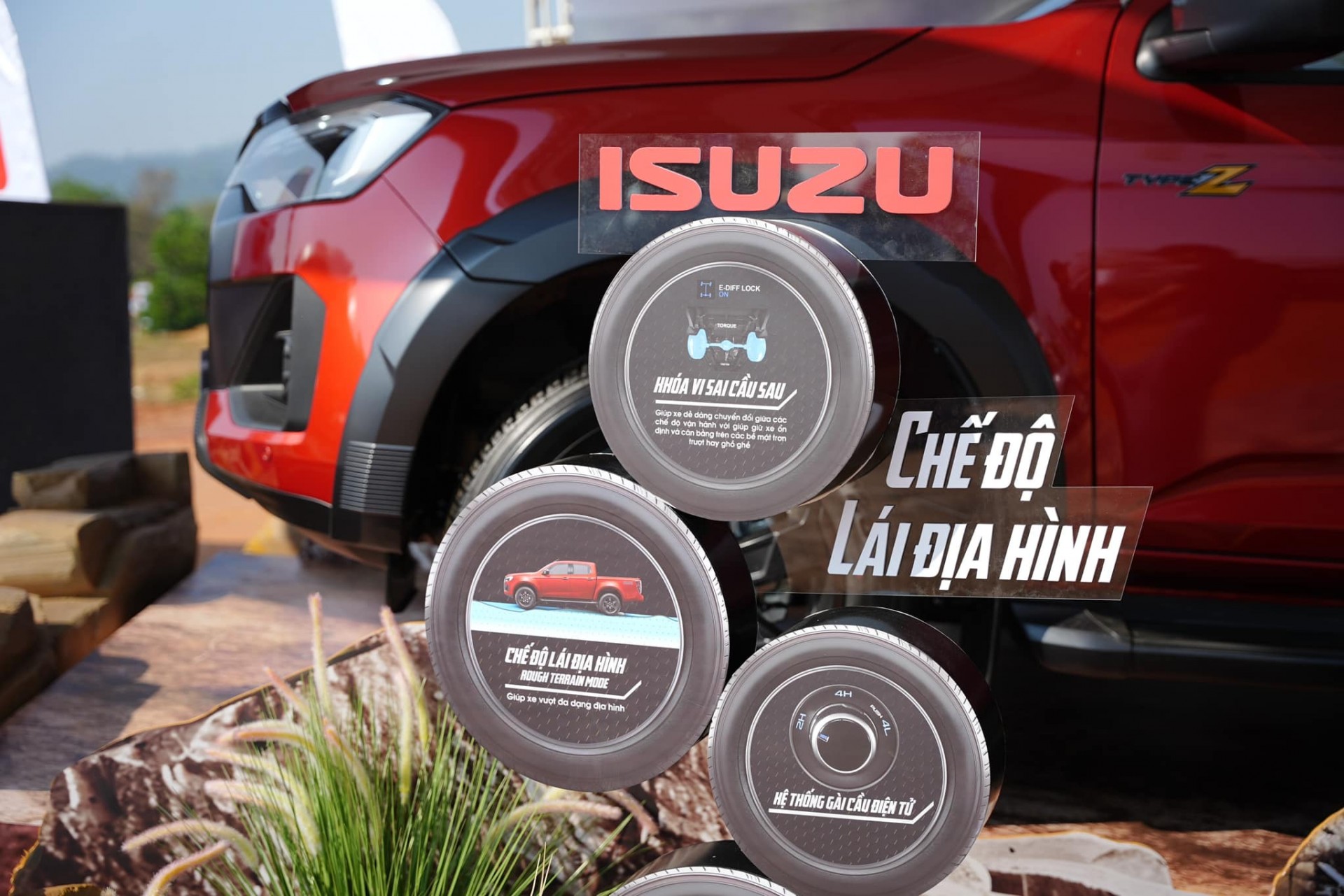 Isuzu Việt Nam mang bộ đôi New Isuzu D-Max và mu-X tới khuấy đảo PVOIL VOC 2024 Isuzu Việt Nam mang bộ đôi New Isuzu D-Max và mu-X tới khuấy đảo PVOIL VOC 2024