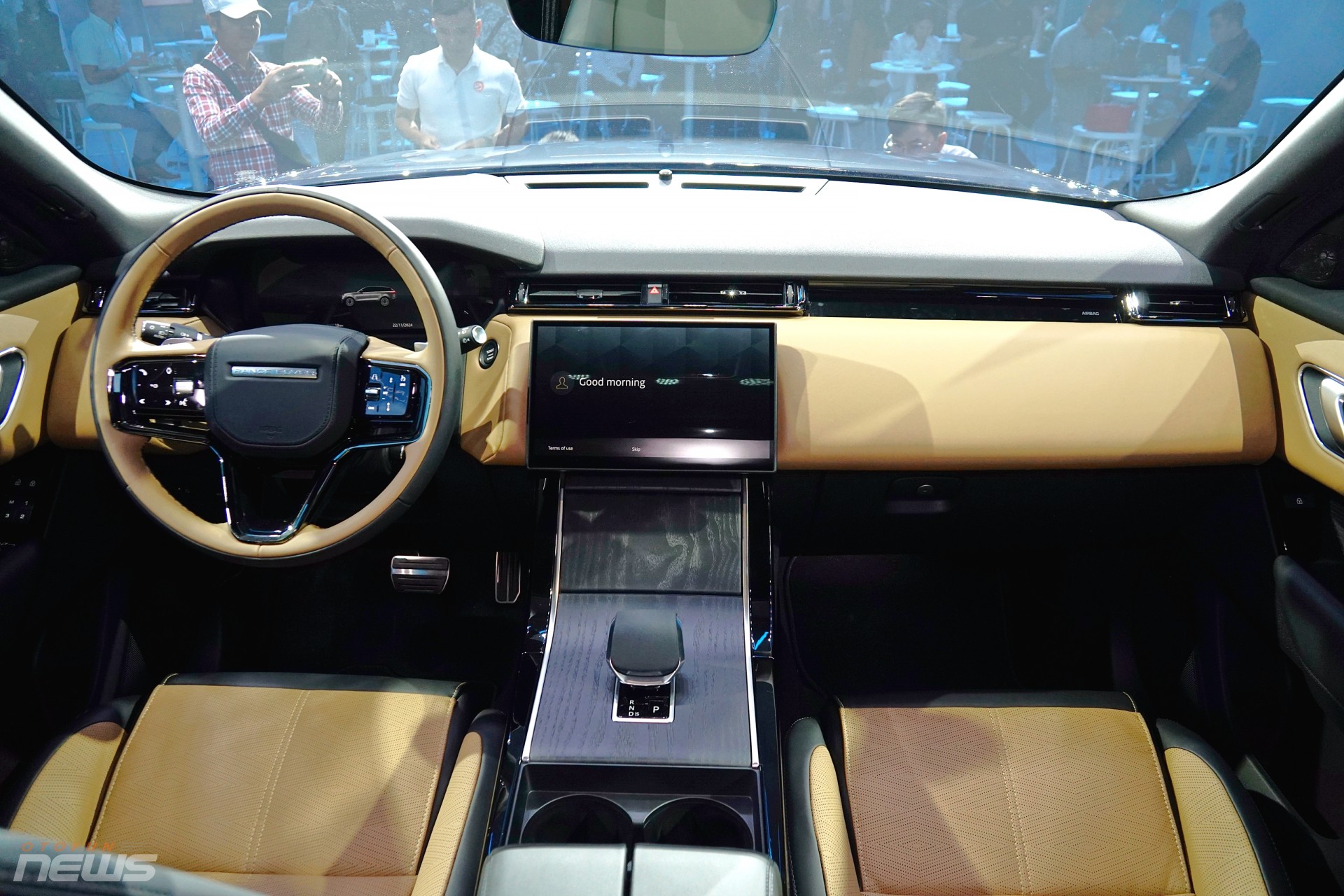 Range Rover Velar 2025 ra mắt Việt Nam với 7 phiên bản Range Rover Velar 2025 ra mắt Việt Nam với 7 phiên bản