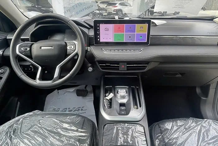 Haval Jolion báo giá khởi điểm từ 703 triệu đồng Haval Jolion báo giá khởi điểm từ 703 triệu đồng