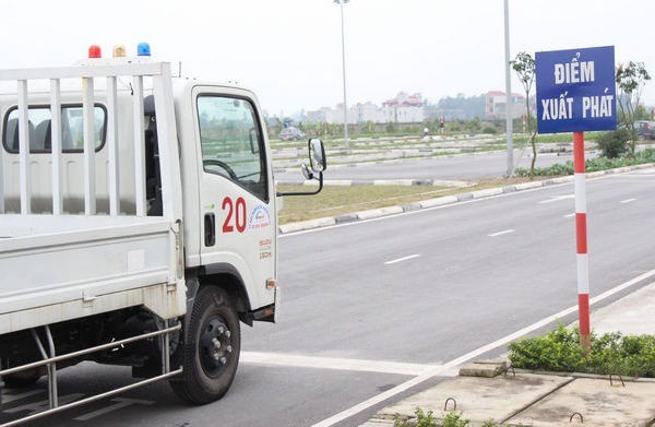 Độ tuổi học bằng C theo quy định ở Việt Nam Học bằng lái xe hạng C không khác quá nhiều so với những bằng khác
