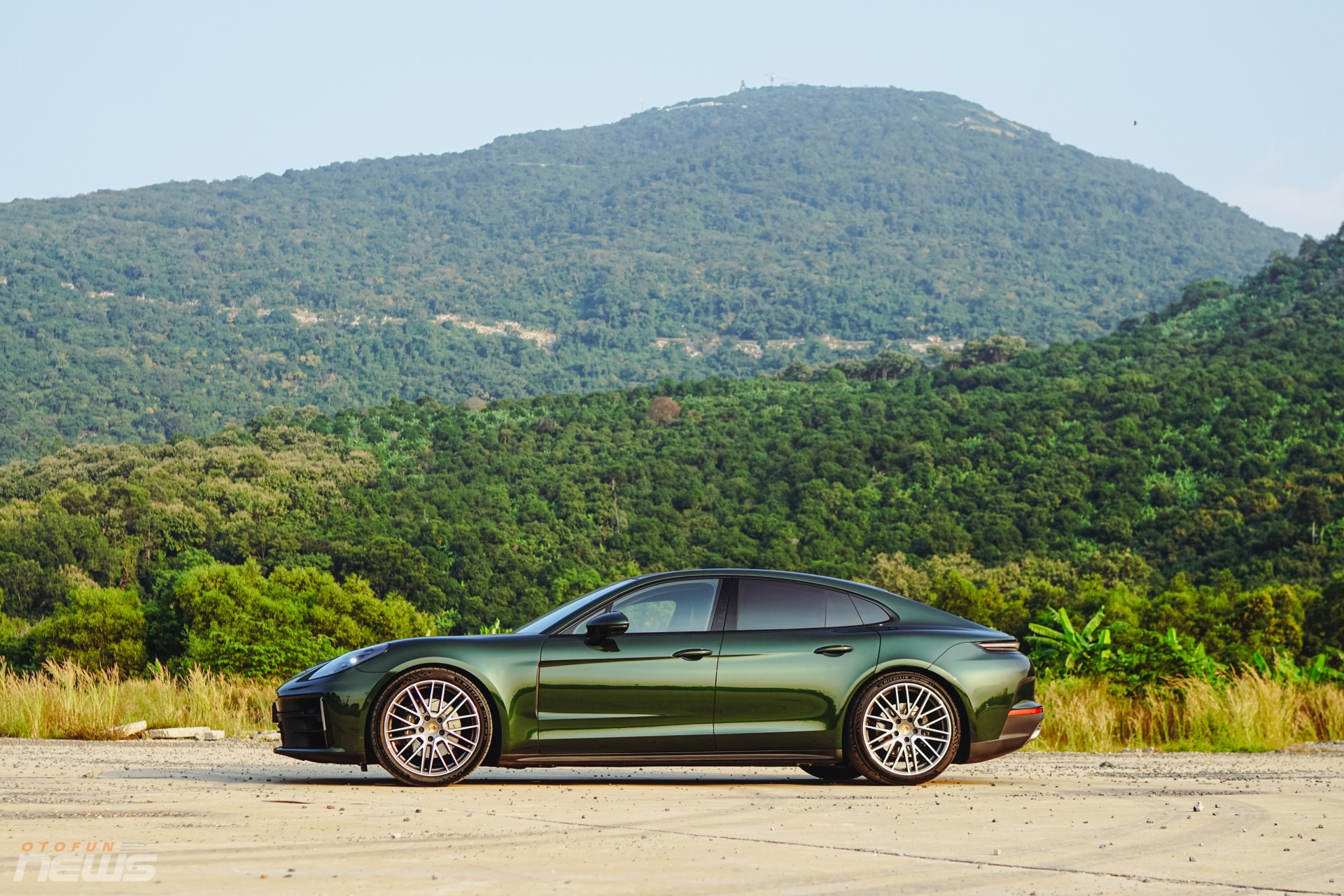 Trải nghiệm Porsche Panamera 2025 Trải nghiệm Porsche Panamera 2025