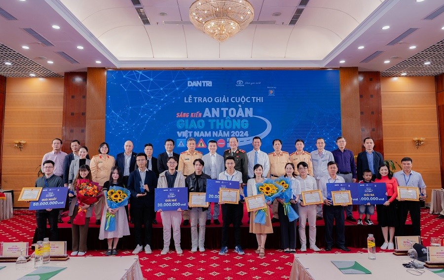 Camera phân tích giao thông thông minh được trao giải sáng kiến an toàn Camera phân tích giao thông thông minh được trao giải sáng kiến an toàn