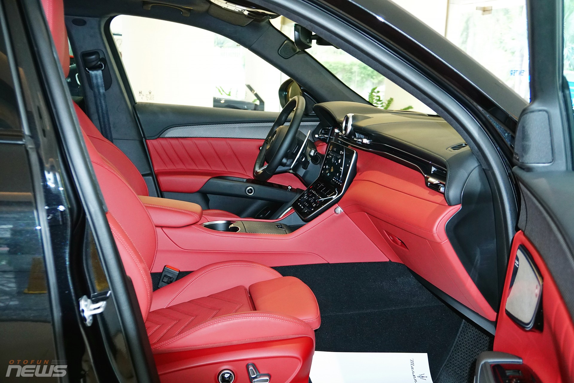 Ngắm Maserati Grecale Trofeo giá gần 7,7 tỷ đồng tại Việt Nam