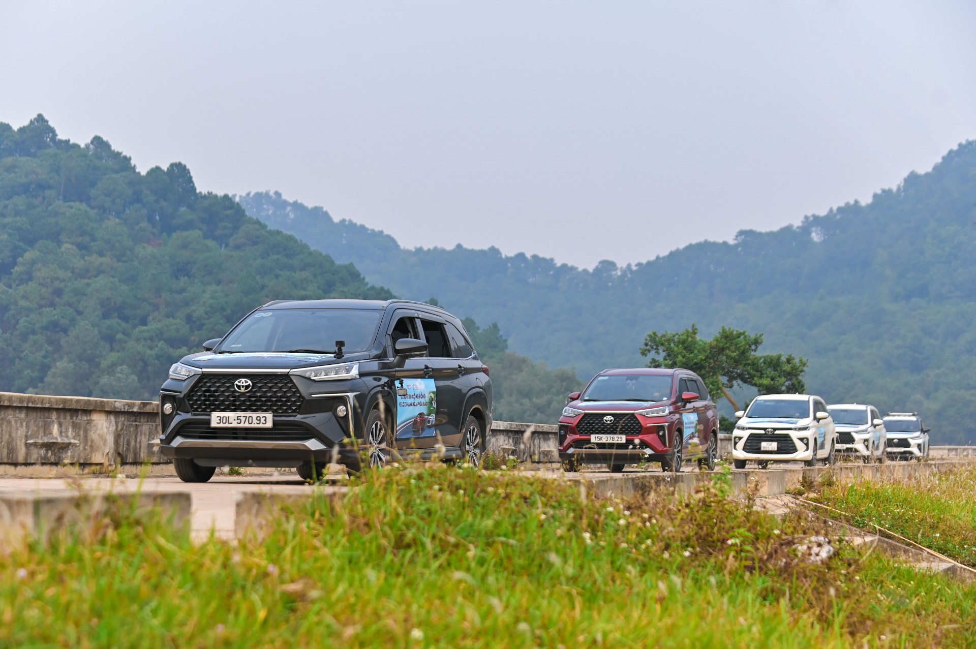 Hai chủ xe Toyota chia sẻ lý do vì sao lựa chọn Veloz Cross và Avanza Premio