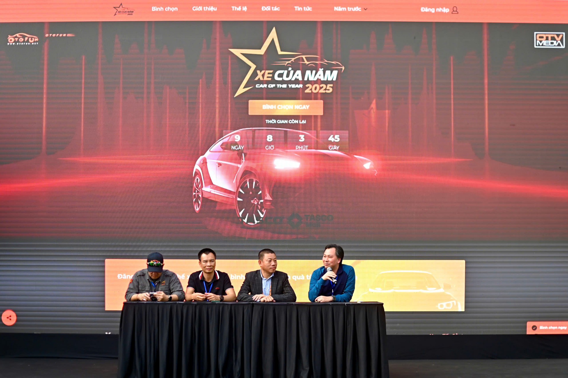 Ban Tổ chức XE CỦA NĂM 2025 giải đáp thắc mắc Ban Tổ chức XE CỦA NĂM 2025 giải đáp thắc mắc