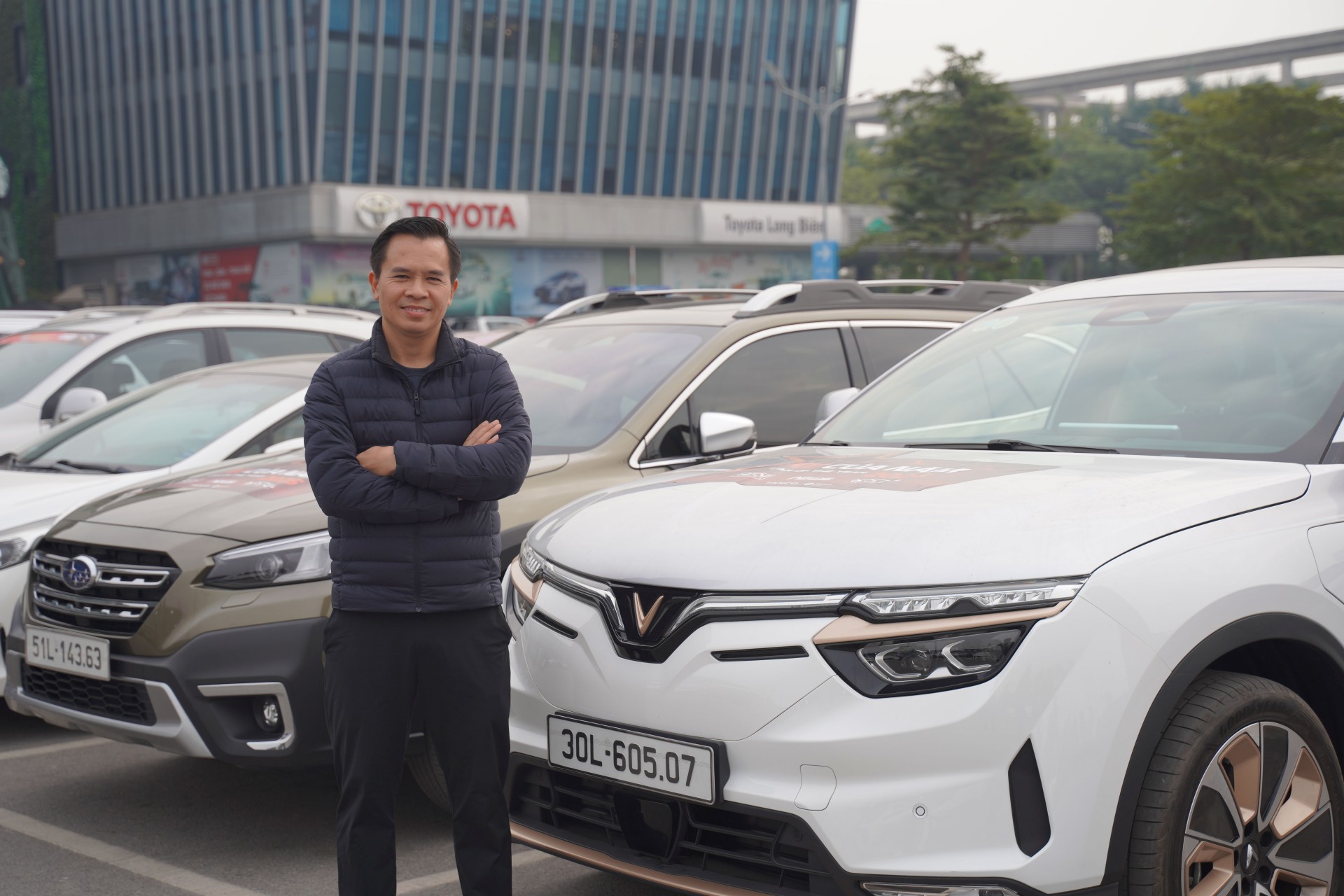 Giám khảo XE CỦA NĂM 2025 đánh giá VinFast VF8 Lux Plus: Thăng hạng trải nghiệm, vận hành mạnh mẽ Hệ thống treo và bộ lò xo VF 8 Lux Plus được thay đổi giúp thân xe ổn định, tăng khả năng cách âm.