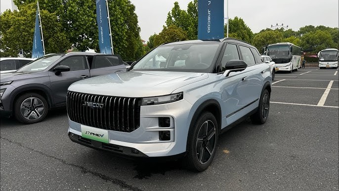 Tỷ phú Vũ Văn Tiền tặng tiền đạo Xuân Son mẫu Jaecoo J7 là xe gì và giá bao nhiêu? Tỷ phú Vũ Văn Tiền tặng tiền đạo Xuân Son mẫu Jaecoo J7 là xe gì và giá bao nhiêu?