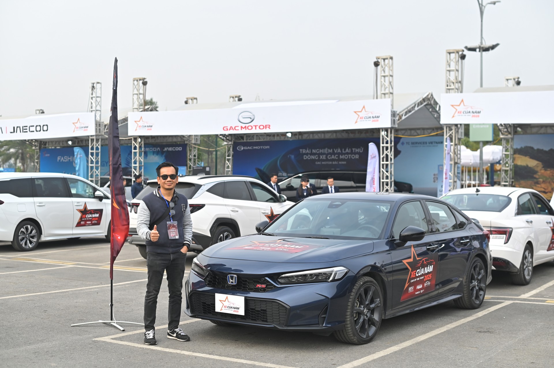 Giám khảo Xe Của Năm 2025 đánh giá Honda Civic e:HEV RS: Sự hoàn hảo từ thiết kế đến hiệu suất Giám khảo Xe Của Năm 2025 đánh giá Honda Civic e:HEV RS: Sự hoàn hảo từ thiết kế đến hiệu suất