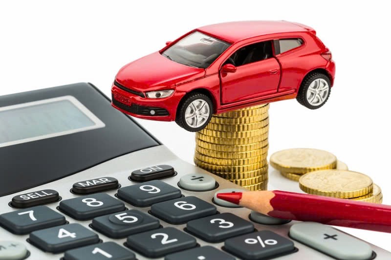 Mua xe ô tô trả góp, trả trước bao nhiêu? Ước tính phí mua xe ô tô trả góp.