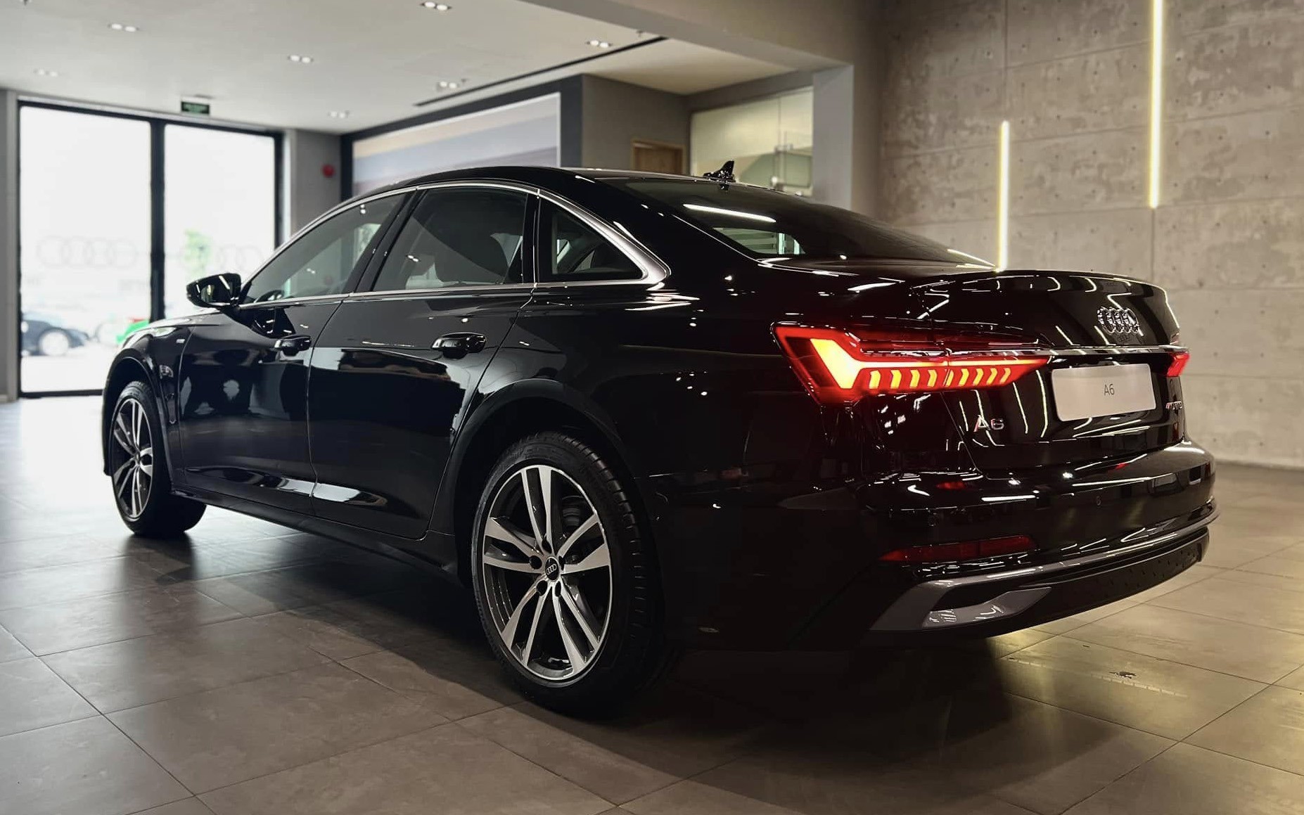 Audi A6 2025 âm thầm xuất hiện tại Việt Nam Audi A6 2025 âm thầm xuất hiện tại Việt Nam