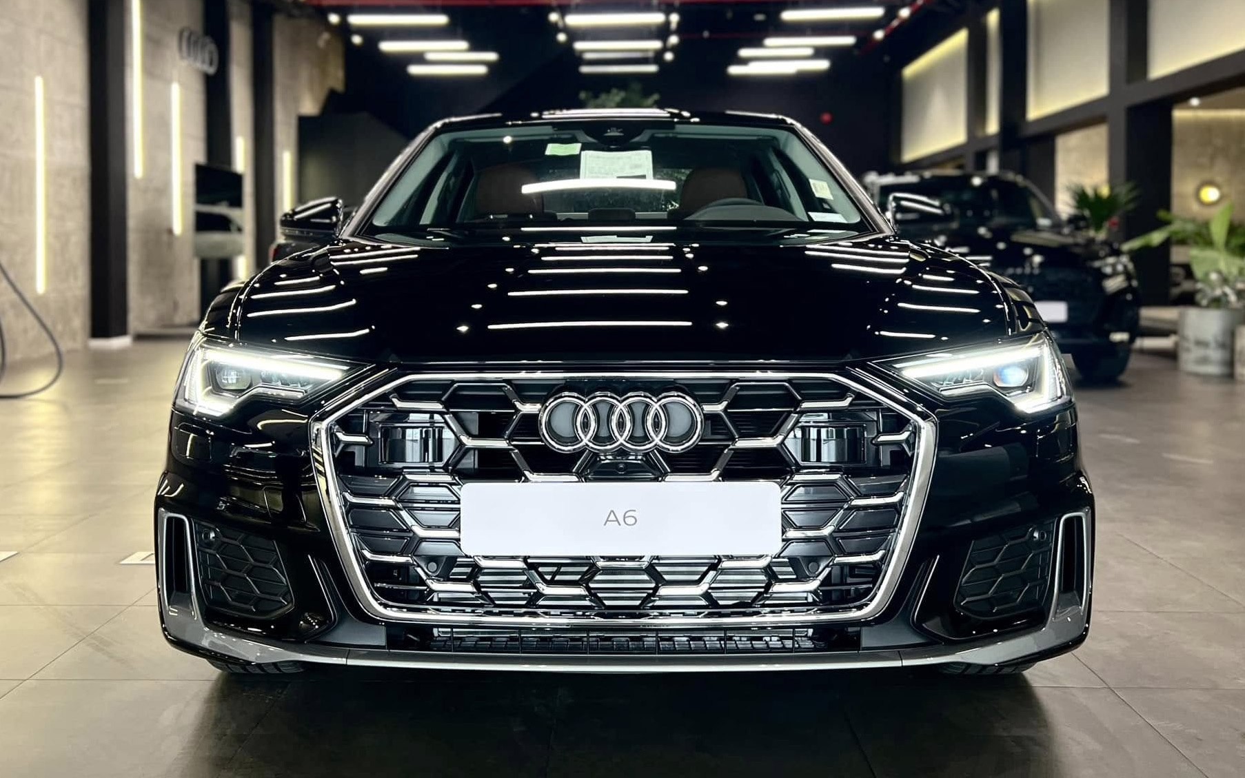Audi A6 2025 âm thầm xuất hiện tại Việt Nam Audi A6 2025 âm thầm xuất hiện tại Việt Nam