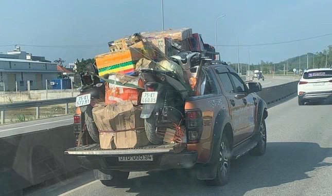 Xe máy, ô tô cá nhân đi về quê ăn Tết, cần lưu ý gì để không bị phạt? Xe máy, ô tô cá nhân đi về quê ăn Tết, cần lưu ý gì để không bị phạt?