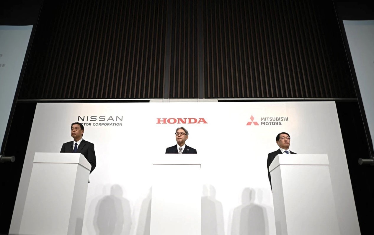 Honda muốn biến Nissan thành công ty con của mình thay vì sáp nhập? Honda muốn biến Nissan thành công ty con của mình thay vì sáp nhập?
