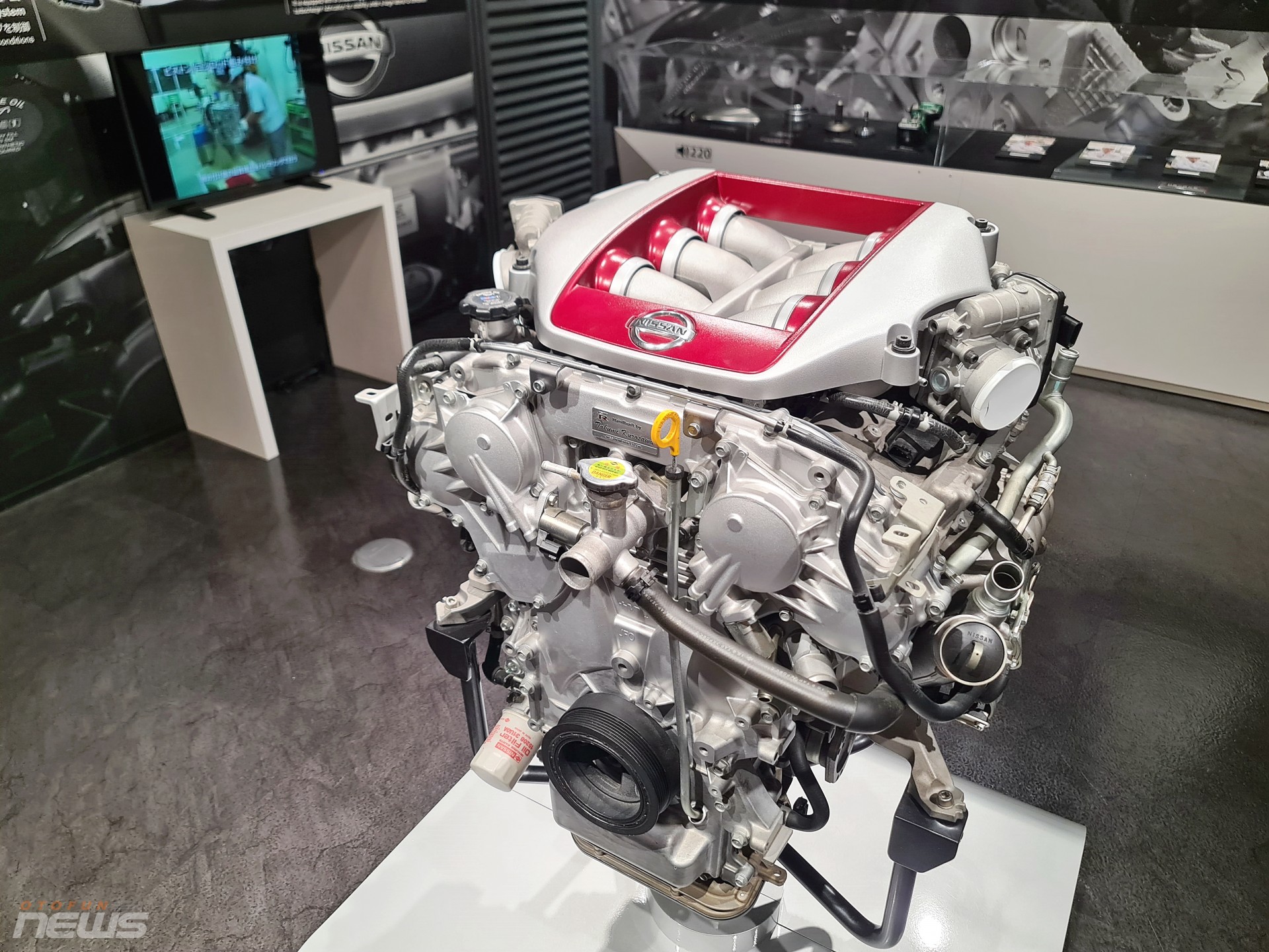 Dạo quanh một vòng tại bảo tàng động cơ Nissan Dạo quanh một vòng tại bảo tàng động cơ Nissan