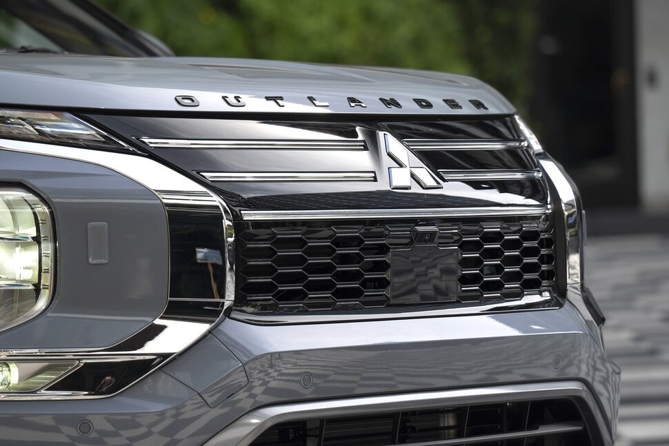 Mitsubishi Outlander 2025: Sự lột xác của dòng SUV Nhật Bản Mitsubishi Outlander 2025: Sự lột xác của dòng SUV Nhật Bản