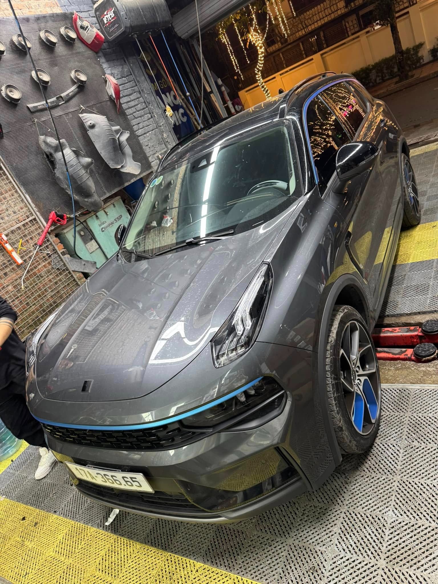Lynk&Co01 Lynk&Co01