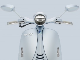 Vespa 946 phiên bản rắn ra mắt, màu sơn cực lạ, giá đắt hơn ô tô