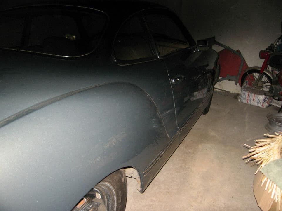 'Bọ hiếm' Volkswagen Karmann Ghia qua lời kể của tay chơi xế cổ Sài thành 'Bọ hiếm' Volkswagen Karmann Ghia qua lời kể của tay chơi xế cổ Sài thành