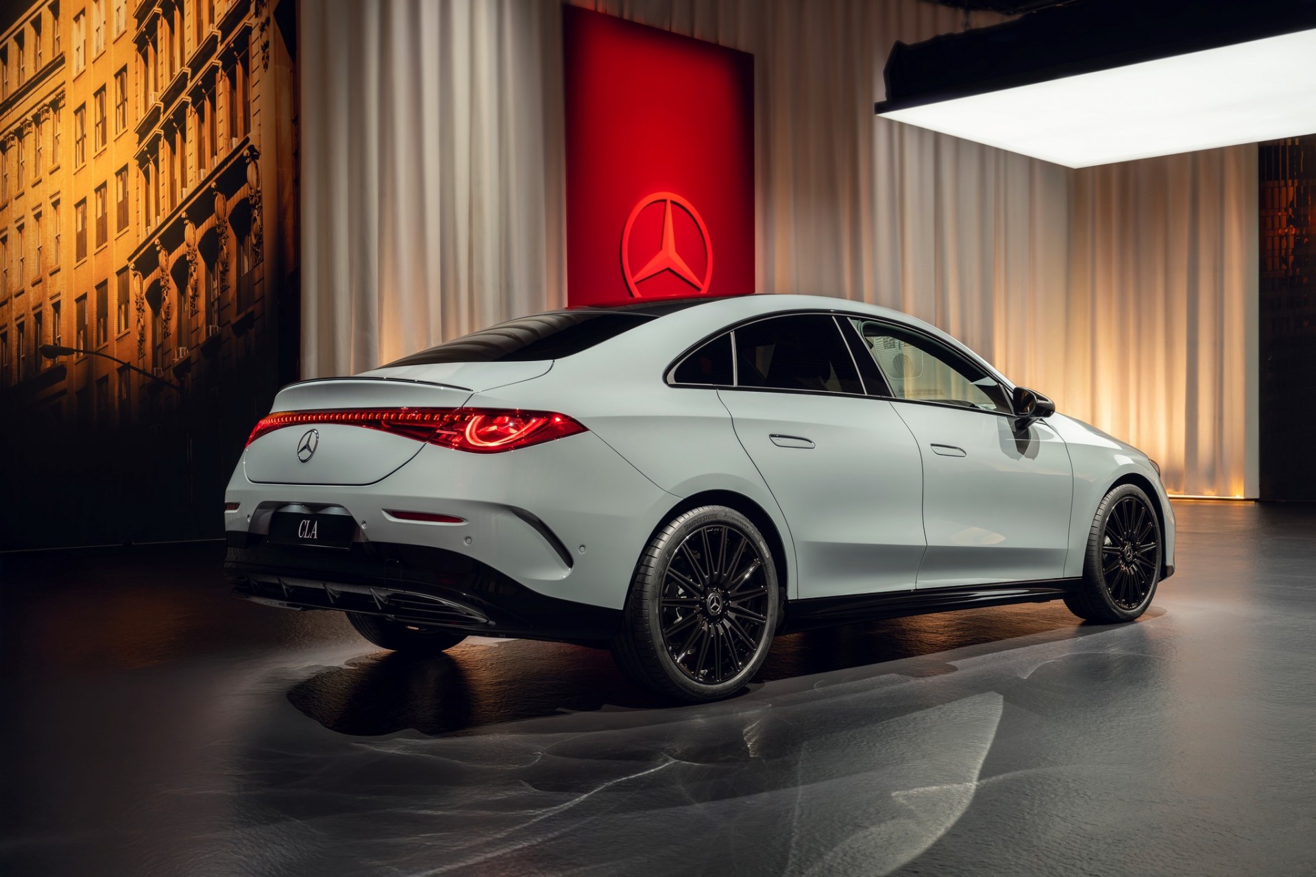 Mercedes-Benz CLA Mercedes-Benz CLA