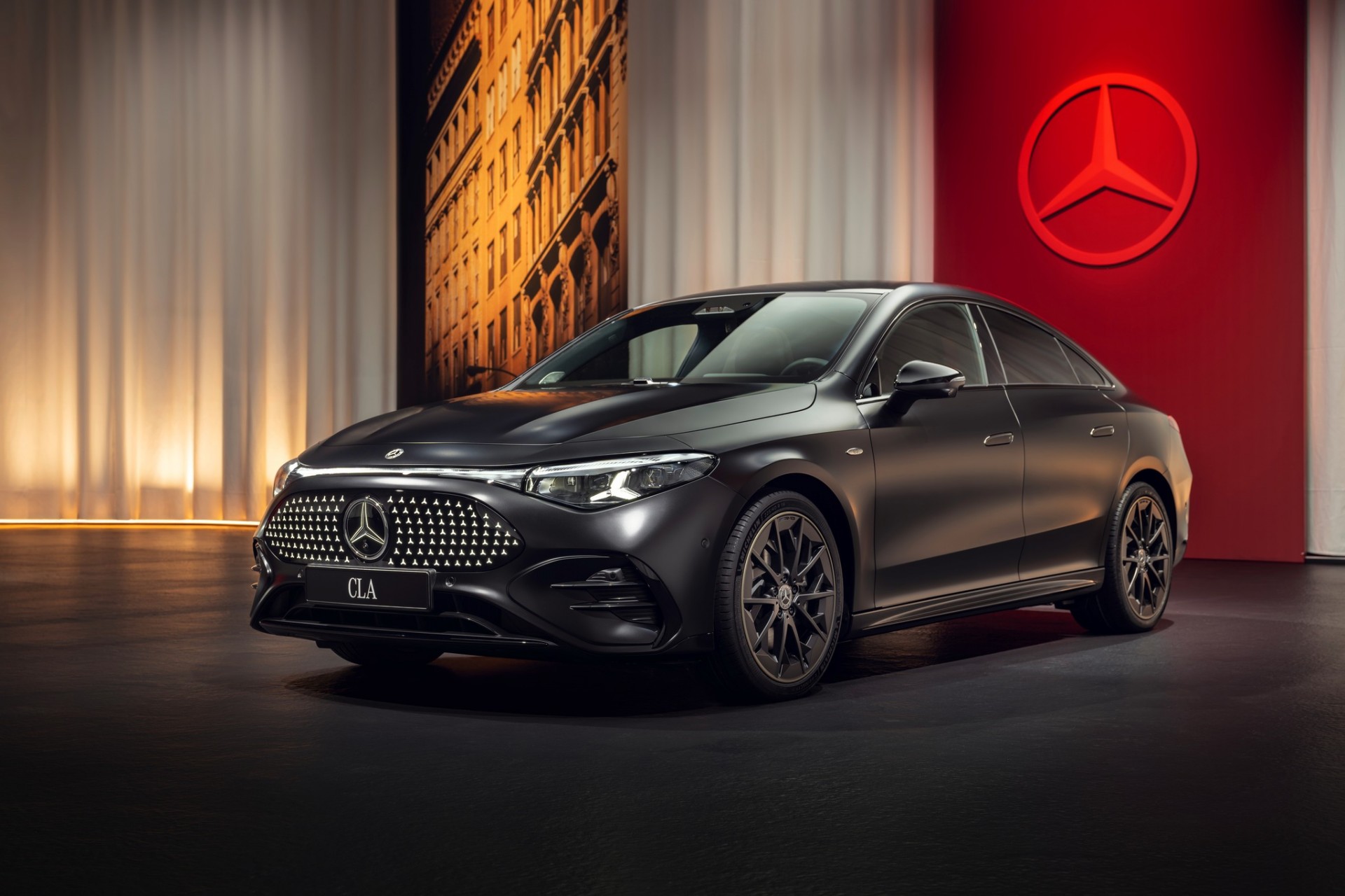 Mercedes-Benz CLA Mercedes-Benz CLA