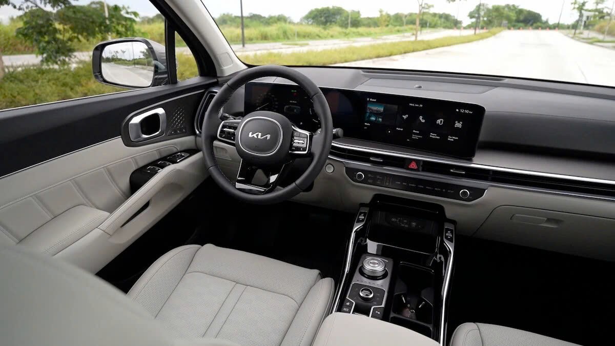 Kia Sorento 2025 nhận cọc tại đại lý, sắp ra mắt Việt Nam? Kia Sorento 2025 nhận cọc tại đại lý, sắp ra mắt Việt Nam?