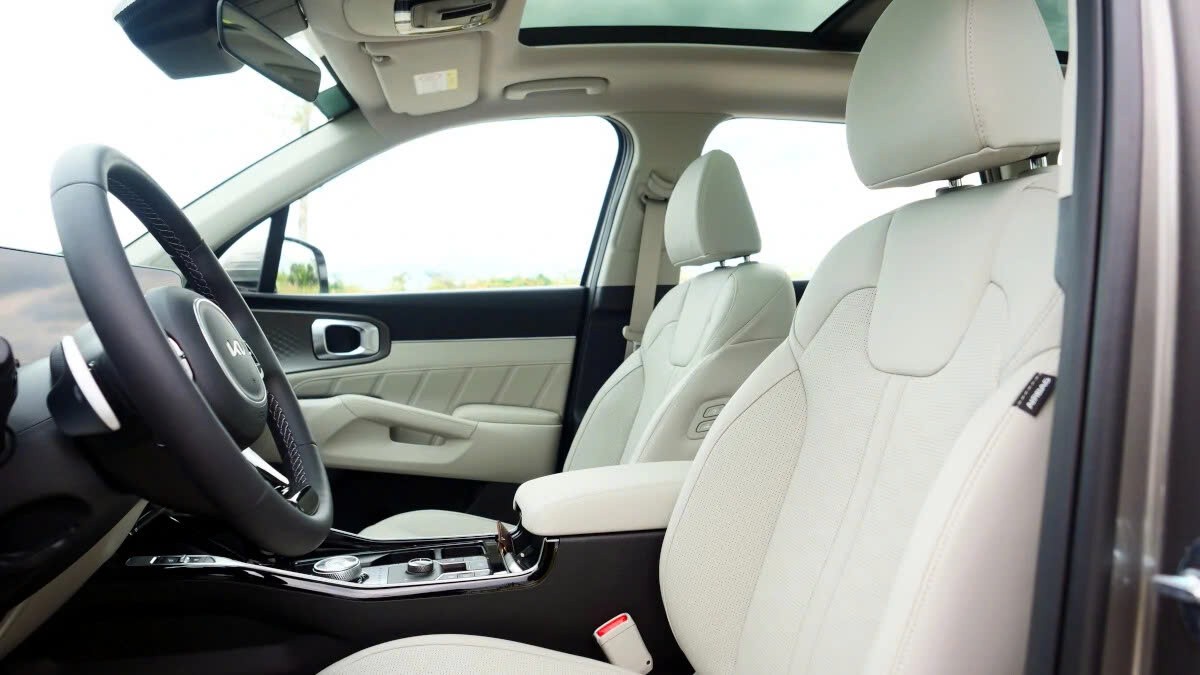 Kia Sorento 2025 nhận cọc tại đại lý, sắp ra mắt Việt Nam? Kia Sorento 2025 nhận cọc tại đại lý, sắp ra mắt Việt Nam?
