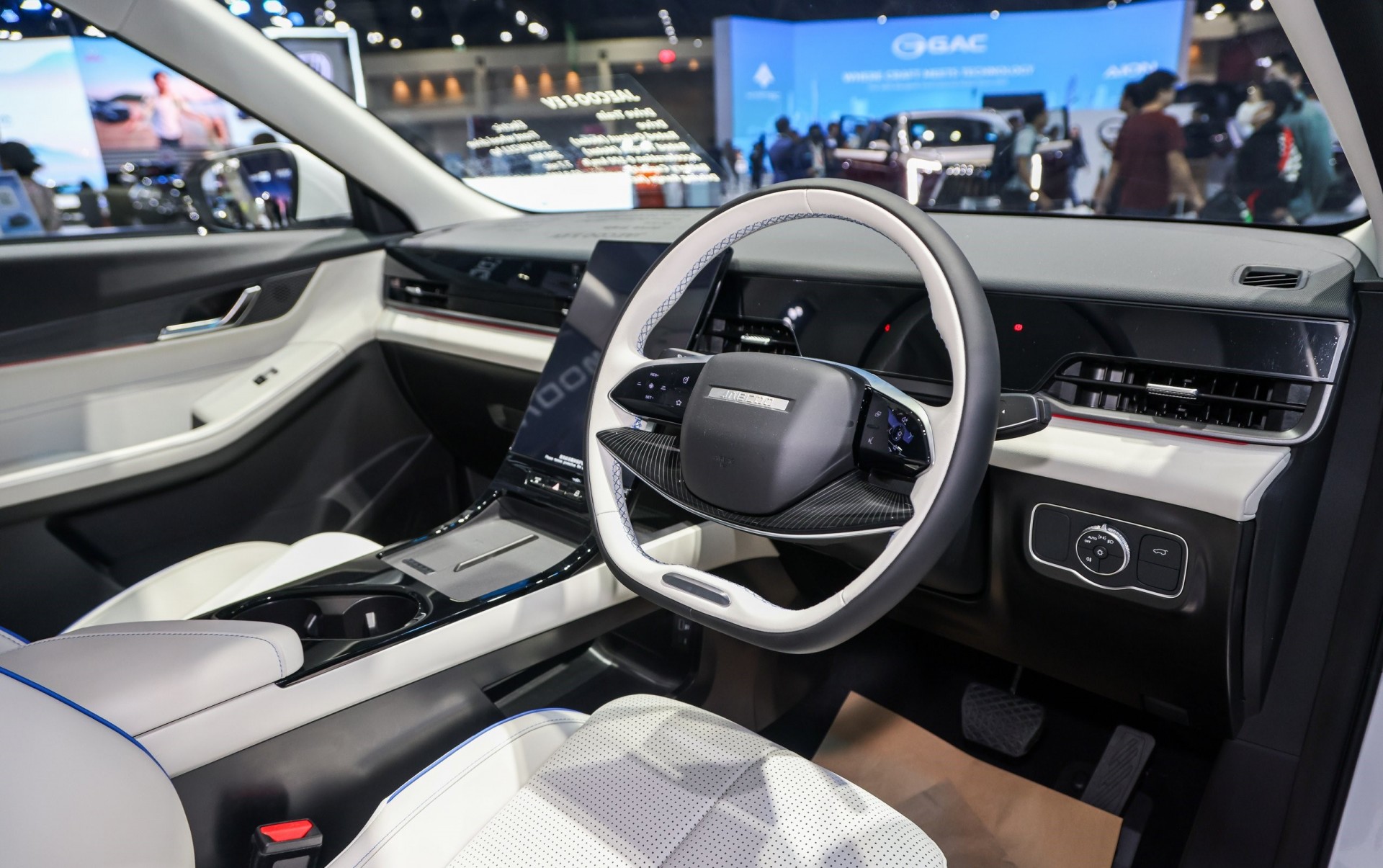 Jaecoo J5 EV, SUV điện thân thiện với thú cưng Jaecoo J5 EV, SUV điện thân thiện với thú cưng