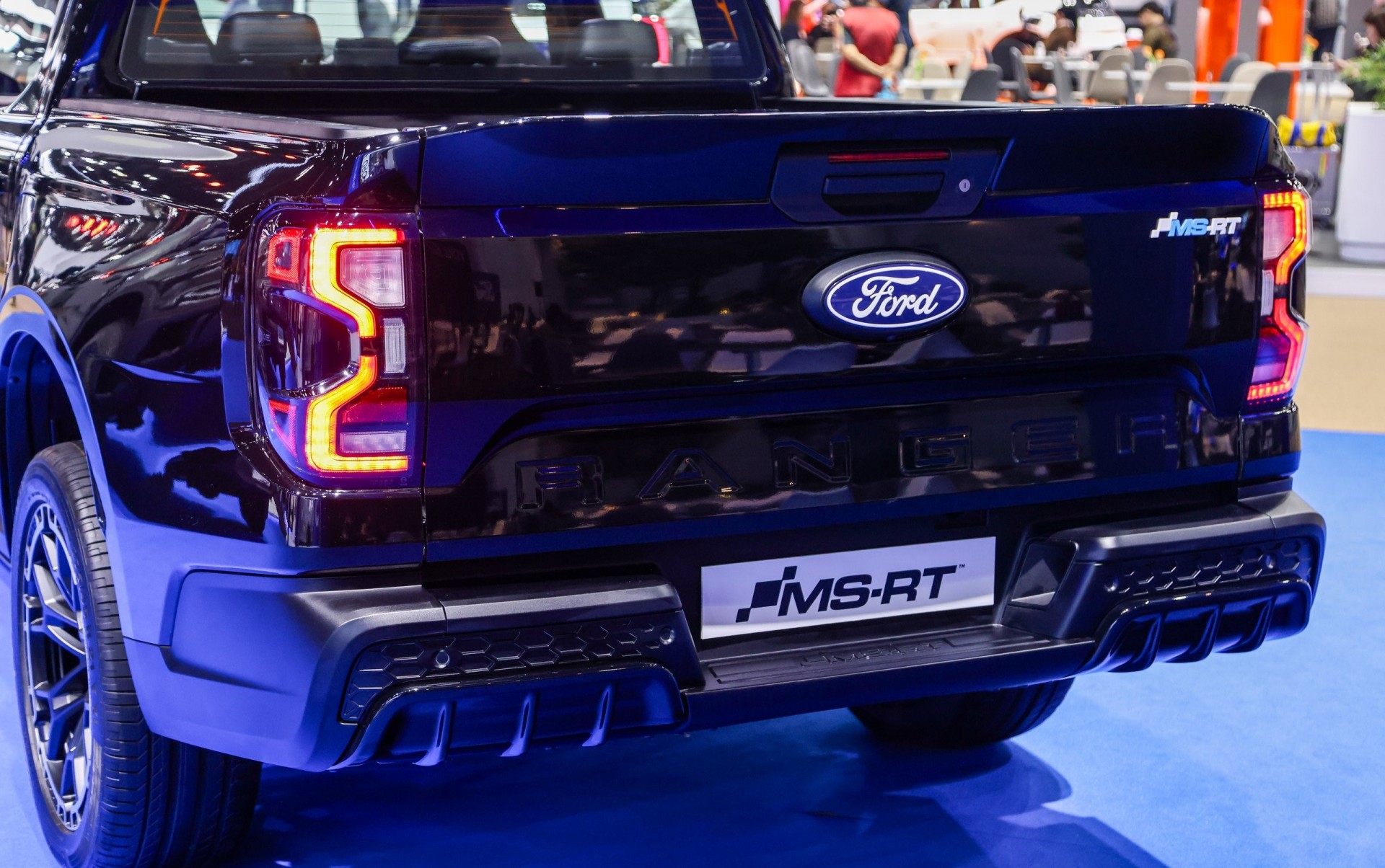Ford Ranger MS-RT chiếc bán tải mang đậm phong cách xe đua Ford Ranger MS-RT chiếc bán tải mang đậm phong cách xe đua
