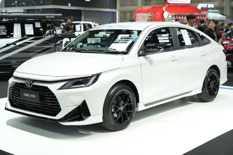 Toyota Vios 2025 ra mắt tại thị trường Thái Lan Toyota Vios 2025 ra mắt tại thị trường Thái Lan