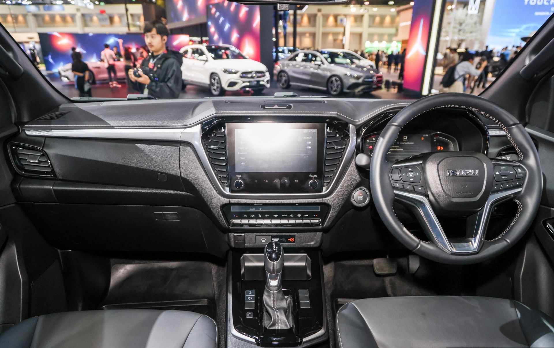 Bộ đôi Isuzu D-Max và Mu-X 2025 được trang bị động cơ 2.2L hoàn toàn mới Bộ đôi Isuzu D-Max và Mu-X 2025 được trang bị động cơ 2.2L hoàn toàn mới