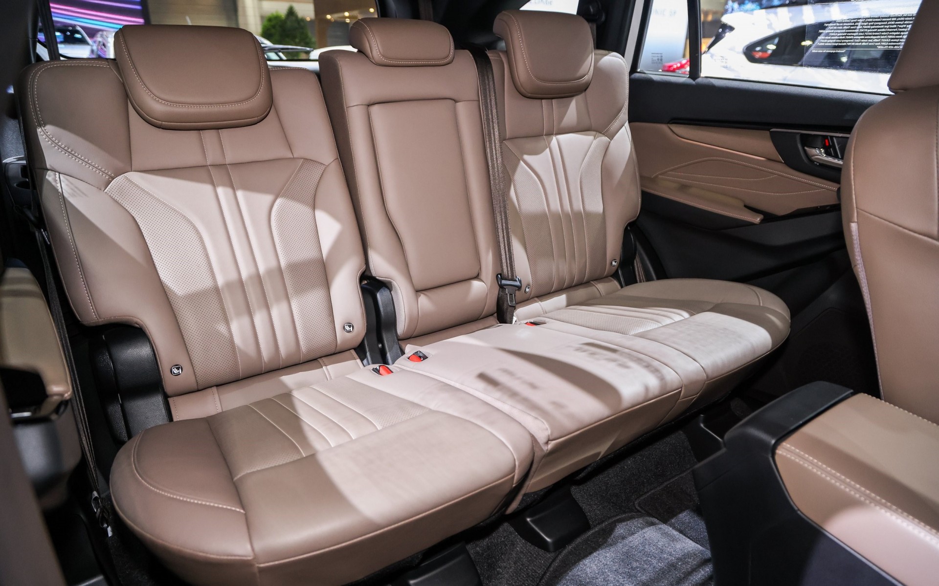 Bộ đôi Isuzu D-Max và Mu-X 2025 được trang bị động cơ 2.2L hoàn toàn mới Bộ đôi Isuzu D-Max và Mu-X 2025 được trang bị động cơ 2.2L hoàn toàn mới