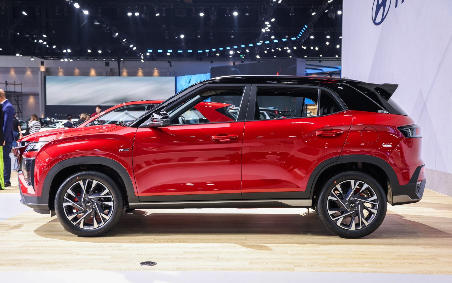 Hyundai Creta facelift 2025 ra mắt với nhiều cải tiến, giá quy đổi hơn 900 triệu đồng Hyundai Creta facelift 2025 ra mắt với nhiều cải tiến, giá quy đổi hơn 900 triệu đồng