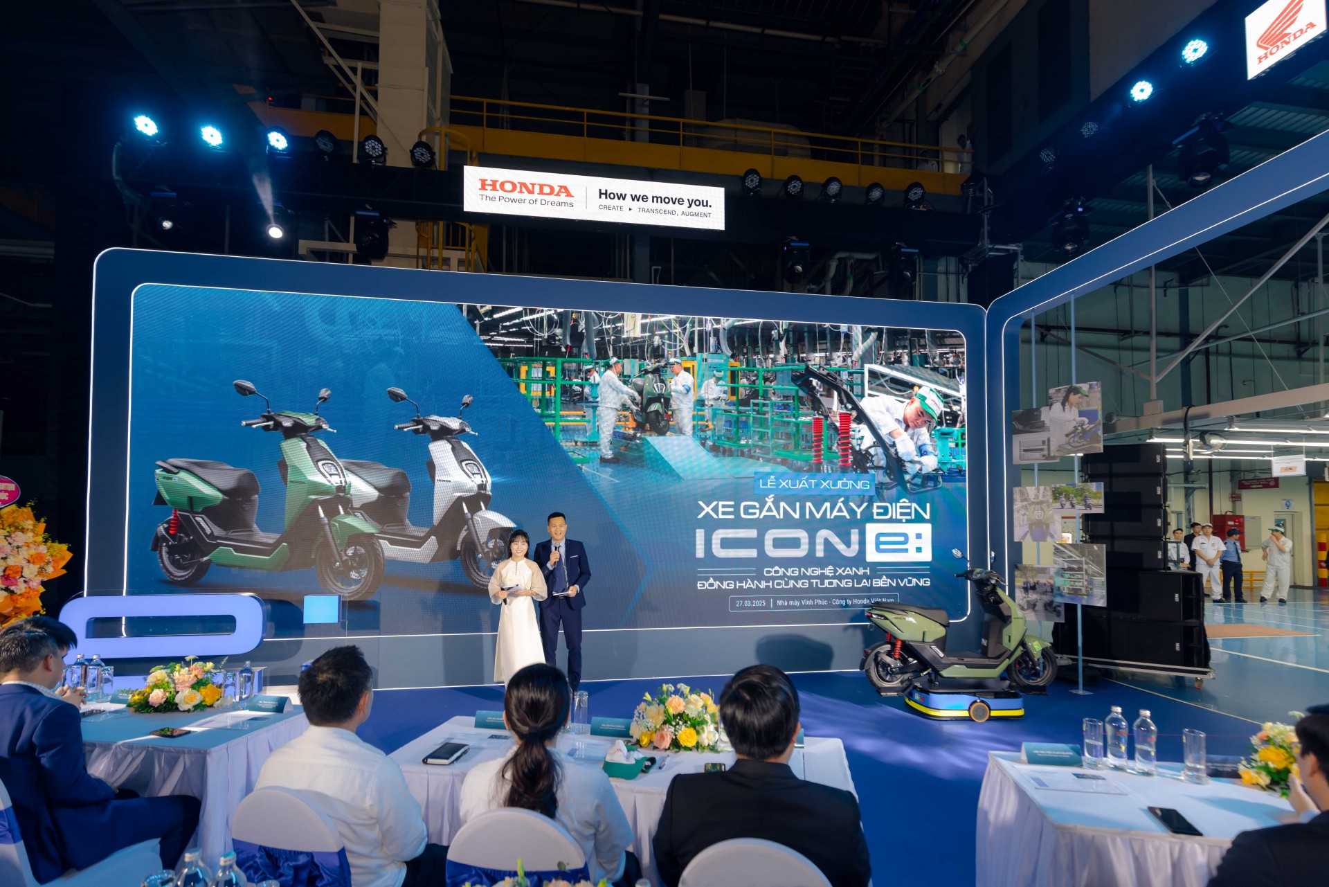 Xe máy điện Honda ICON e: đầu tiên xuất xưởng Xe máy điện Honda ICON e: đầu tiên xuất xưởng