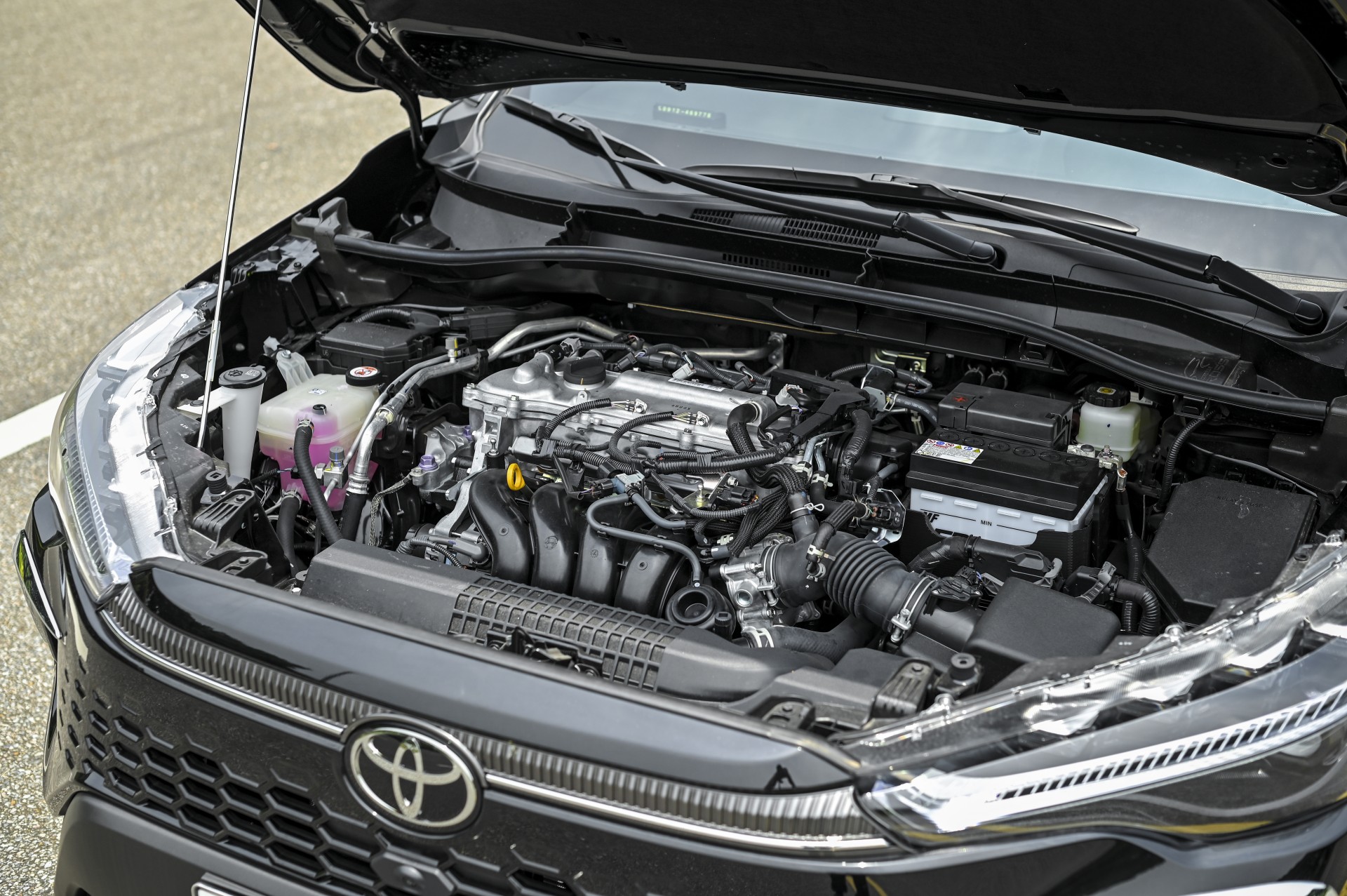CEO Vua Dép Lốp tiết lộ lý do chọn Toyota Corolla Cross