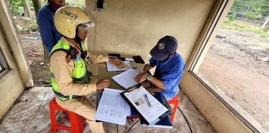 xe buýt đi ngược chiều Đồng Nai xe buýt đi ngược chiều Đồng Nai