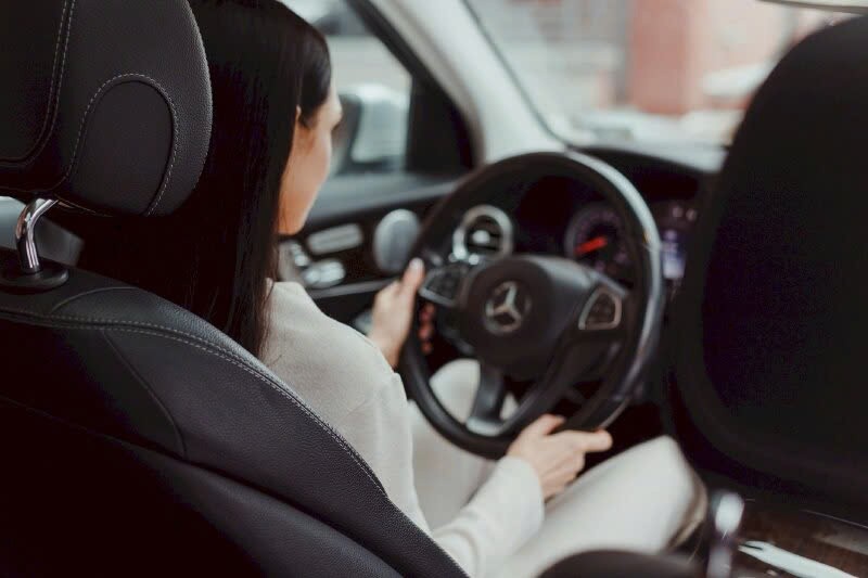 Than trời vì lương mấy chục triệu, vay nợ mua ô tô, giờ chỉ muốn bán Than trời vì lương mấy chục triệu, vay nợ mua ô tô, giờ chỉ muốn bán