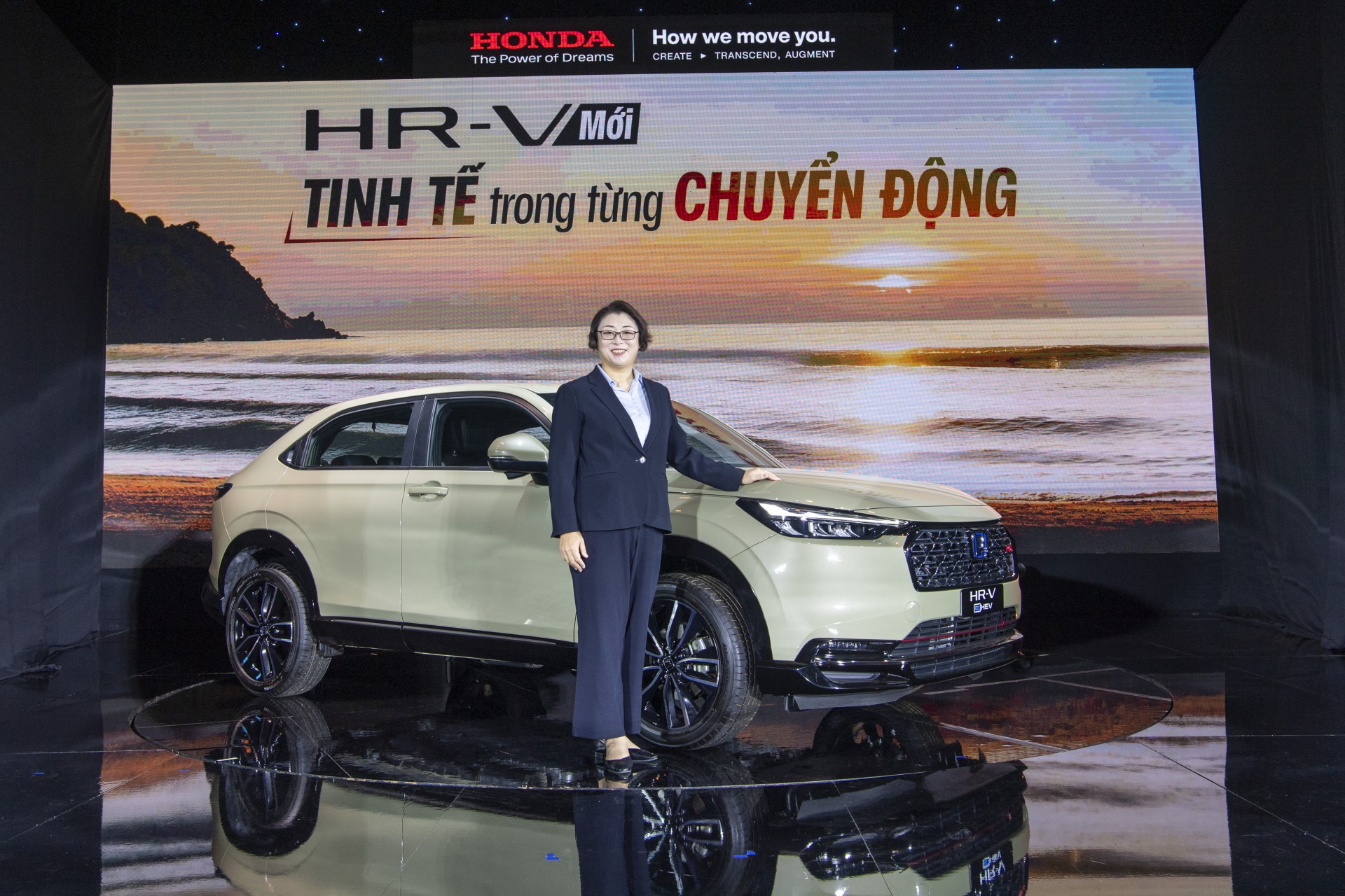 Honda HR-V Hybrid trình làng cùng hai mẫu xe máy điện Icon e:, CUV - e: Honda HR-V Hybrid trình làng cùng hai mẫu xe máy điện Icon e:, CUV - e: