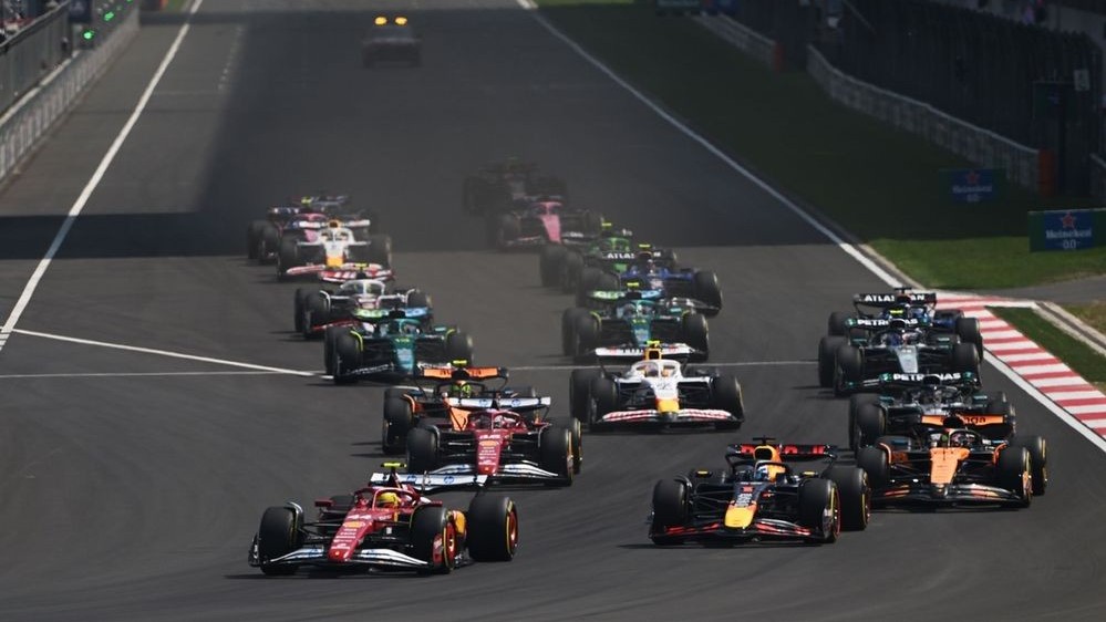 F1 2025: McLaren khởi đầu rực rỡ, Ferrari gây thất vọng, mùa giải mở ra cuộc đua khốc liệt
