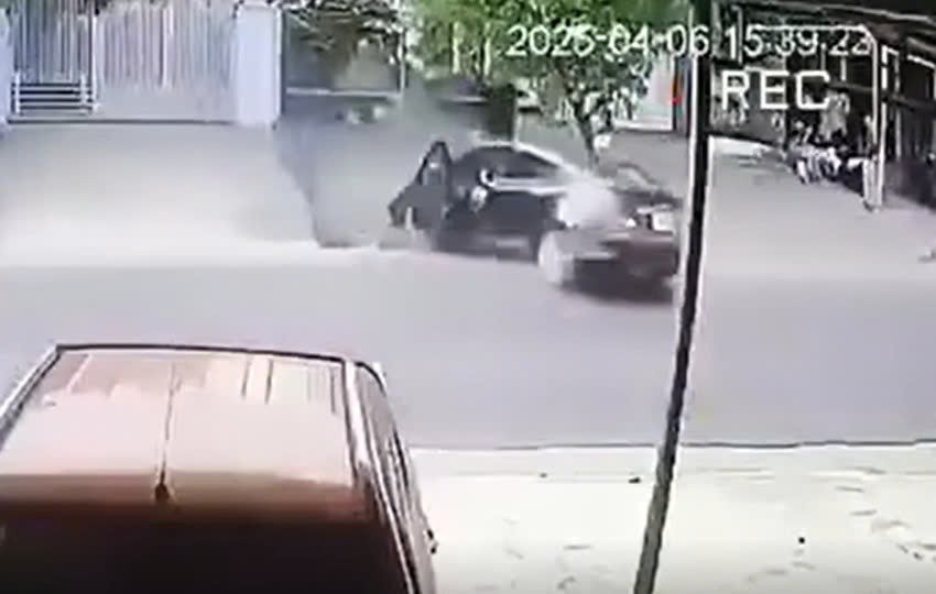 Diễn biến bên trong buồng lái chiếc ô tô mất kiểm soát đâm tử vong người tại Phú Yên Nguyên nhân xe ô tô gây tai nạn ở phú yên hôm 8.4.2025
