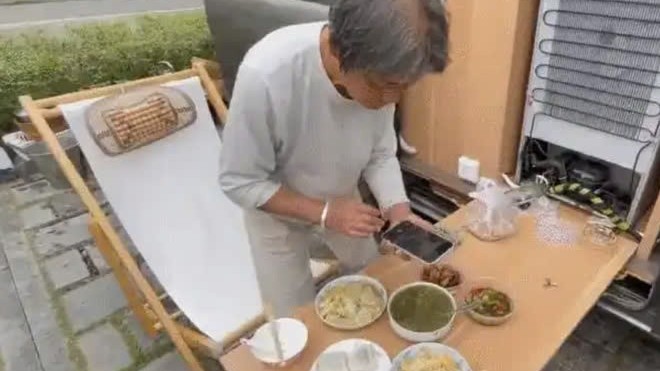 Cụ bà 71 tuổi, bán nhà, lái xe du lịch suốt 8 năm, chinh phục 360.000 km