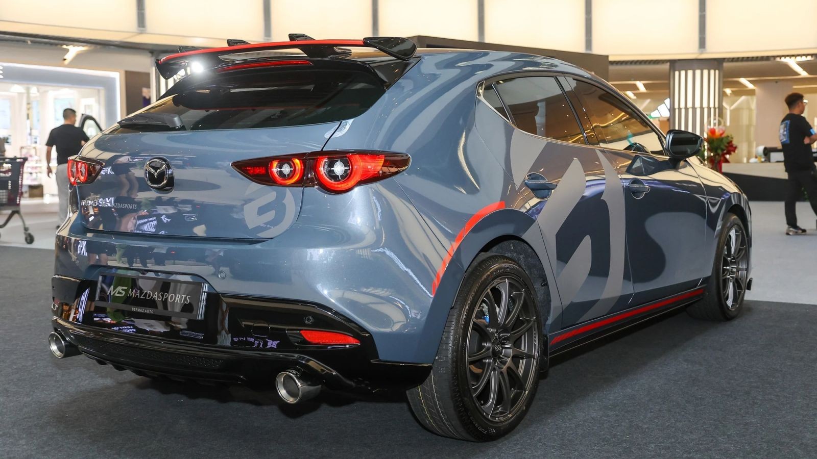 Mazda 3 Concept gây chú ý với loạt nâng cấp đắt giá Mazda 3 Concept gây chú ý với loạt nâng cấp đắt giá