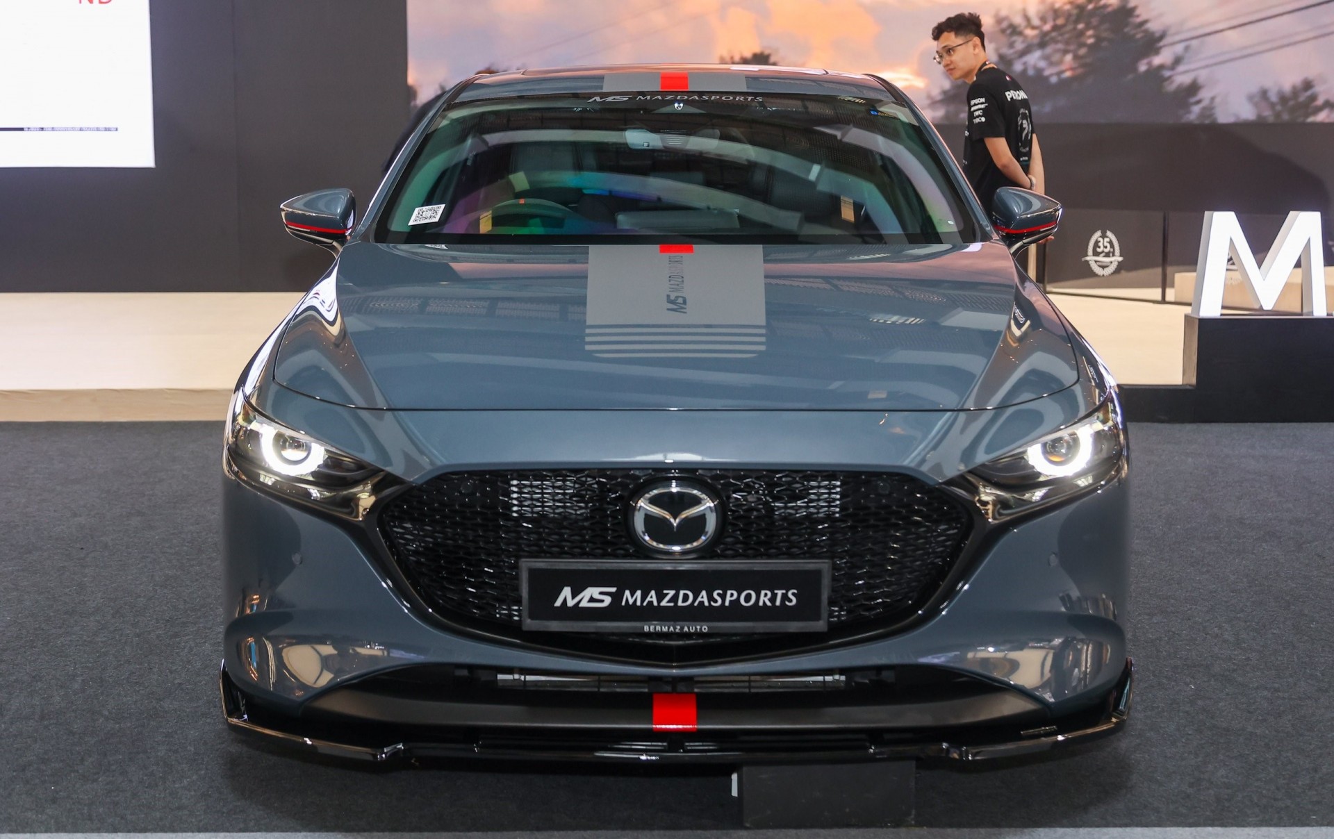Mazda 3 Concept gây chú ý với loạt nâng cấp đắt giá Mazda 3 Concept gây chú ý với loạt nâng cấp đắt giá