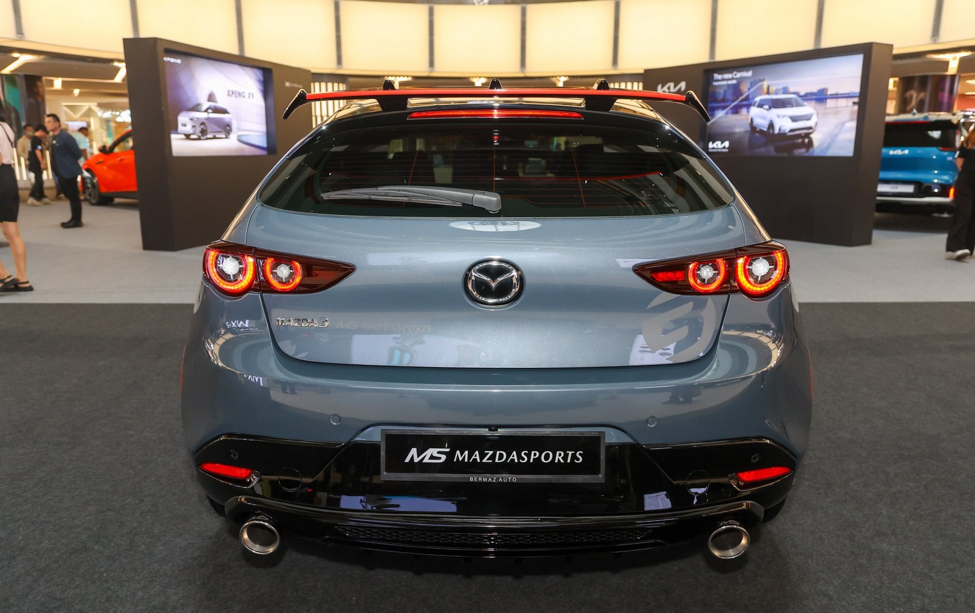 Mazda 3 Concept gây chú ý với loạt nâng cấp đắt giá Mazda 3 Concept gây chú ý với loạt nâng cấp đắt giá