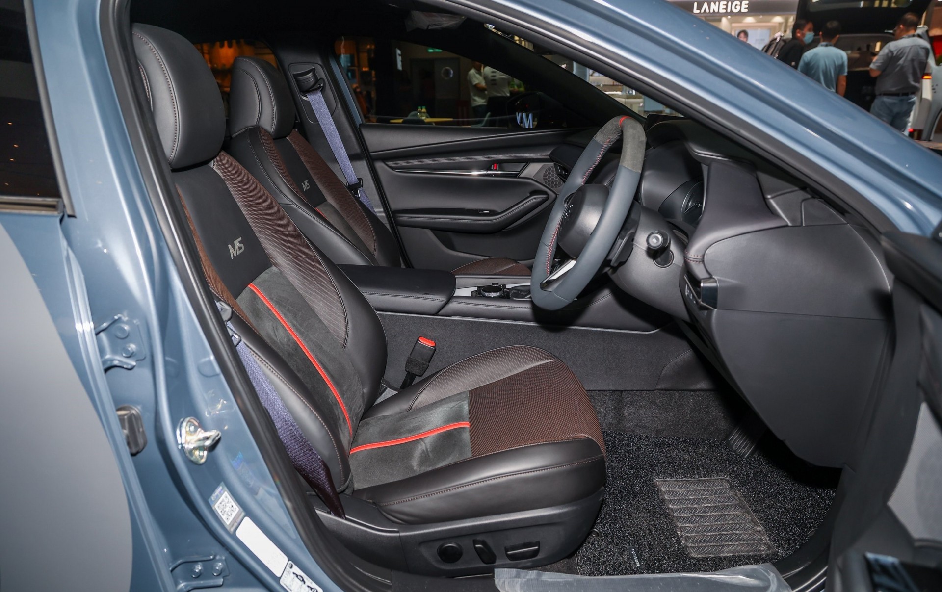 Mazda 3 Concept gây chú ý với loạt nâng cấp đắt giá Mazda 3 Concept gây chú ý với loạt nâng cấp đắt giá