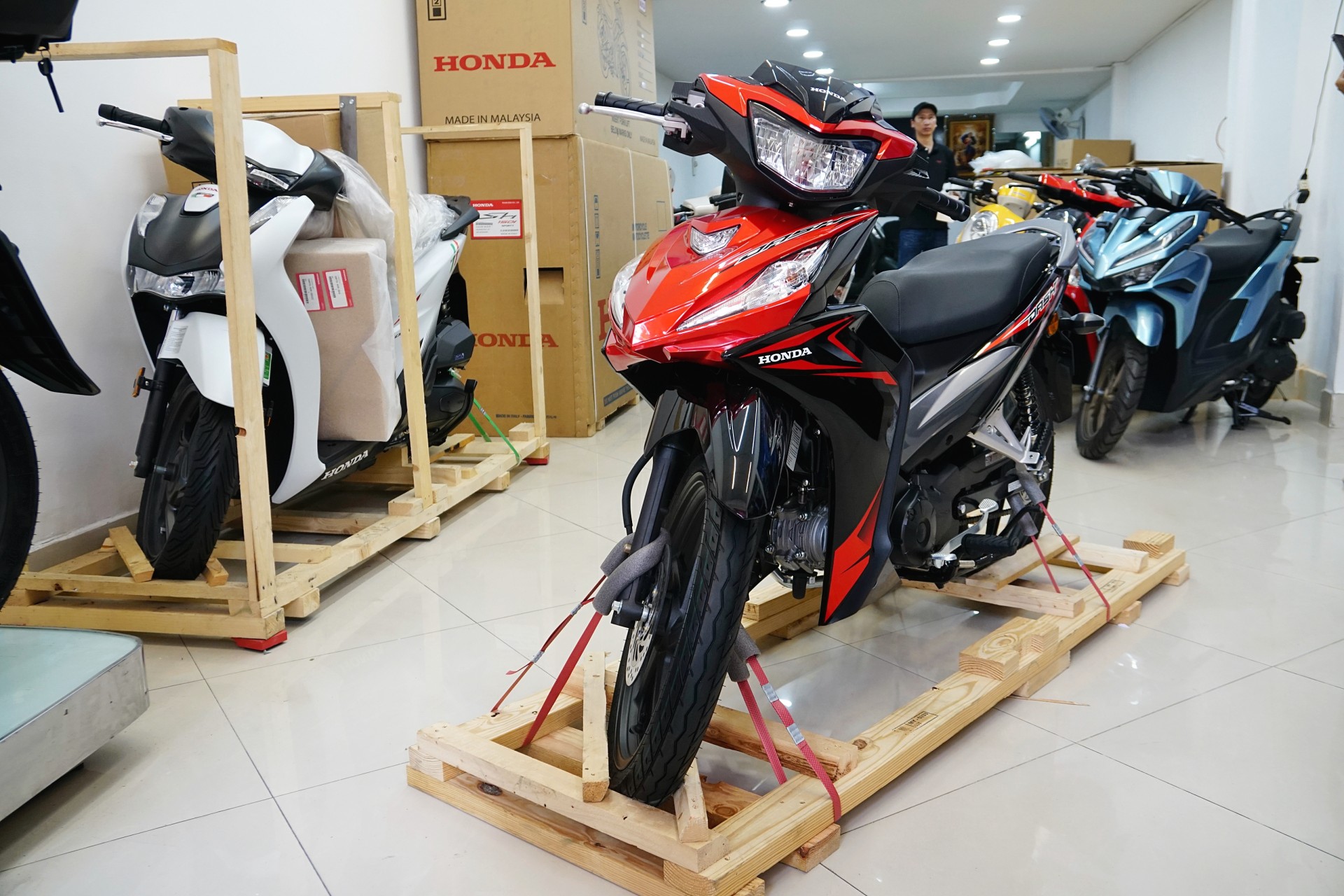 Honda Dash 125 nhập Malaysia, xe số phổ thông có giá ngang SH125i Honda Dash 125 nhập Malaysia, xe số phổ thông có giá ngang SH125i