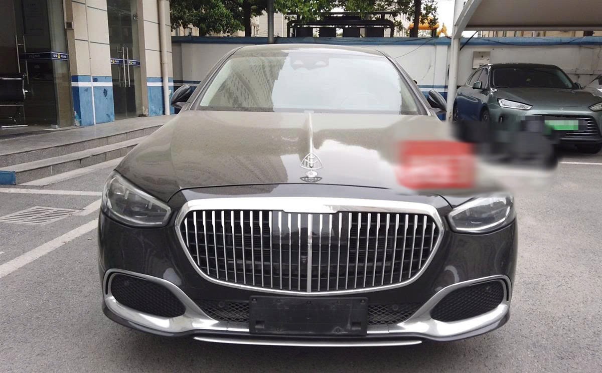 Thuê xe sang 24 triệu/ngày nhưng chỉ ăn bữa ăn 35 nghìn, tên trộm Maybach bị cảnh sát tóm gọn Thuê xe sang 24 triệu/ngày nhưng chỉ ăn bữa ăn 35 nghìn, tên trộm Maybach bị cảnh sát tóm gọn