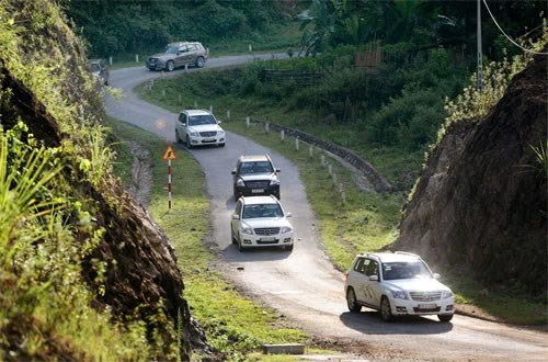 Xe số tự động xuống dốc đi số nào Xe số tự động xuống dốc đi số nào